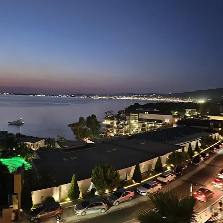 Sunset Luxury /w Panoramic Sea View - Happy *